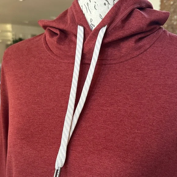 Vuori Rust Hoodie with Drawstrings - Picture 3 of 4